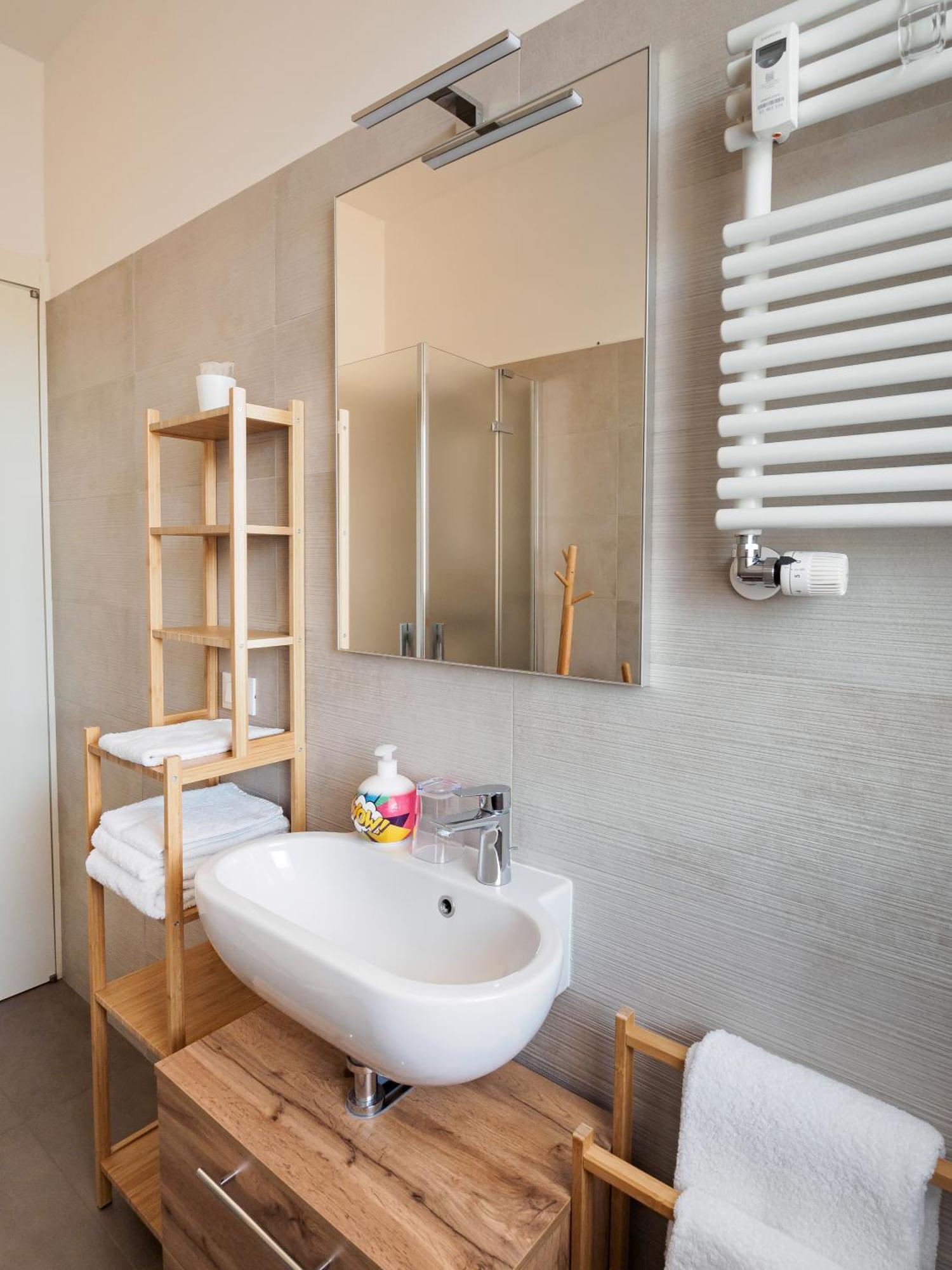 B&B Wiligelmo Intero Appartamento Con Colazione Inclusa Modena Eksteriør billede